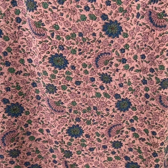 BUNDLE of 2 - American Eagle Tanks - Picture 6 of 7